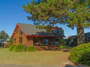 Estuary Escape - Pauanui Holiday Home, Pauanui